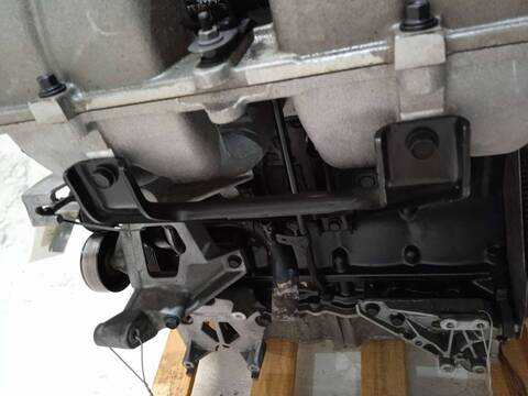 Foto 3ª: Motor Completo Chrysler Voyager GASOLINA [B00] (1998)