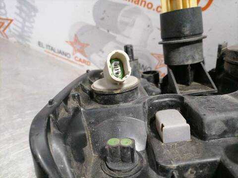 Foto 4ª: Faro Izquierdo Dacia Logan LAUREATE 86CV 63KW [K9K B7] (2008)