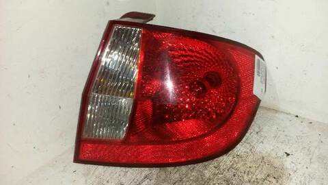 Foto 1ª: Piloto Trasero Derecho Hyundai Getz 1.4 CAT 97CV 71KW [G4EE] (2005)