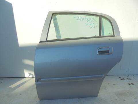 Foto 1ª: Puerta Trasera Izquierda Opel Astra CLUB BERLINA 80CV 59KW [Z17DTL] (2004)