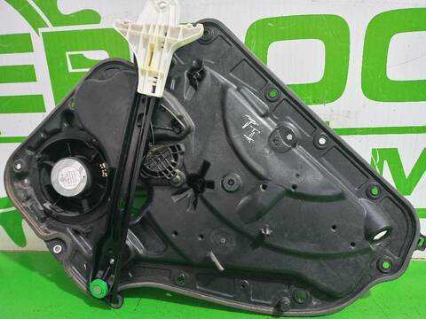 Foto 2ª: Elevalunas Manual Trasero Izquierdo Volkswagen Golf ADVANCE 105CV [CAYC] (2008)