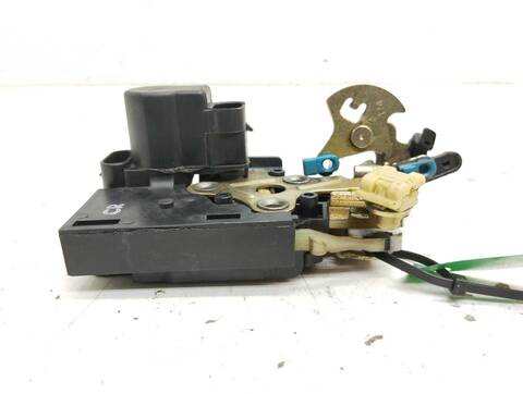 Cerradura Puerta Trasera Derecha Daewoo Kalos 1.4 SPORT 94CV 69KW