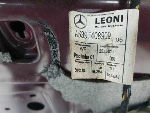 Foto 3ª: Puerta Delantera Izquierda Mercedes Viano 2.0 CDI COMPACTO 639.711) 130CV 97KW