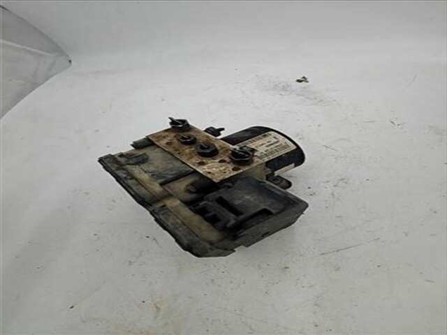 Foto 1ª: Abs Ford Fiesta 1.25 TREND [1.25 LTR. - 60 KW 16V CAT] [SNJB]