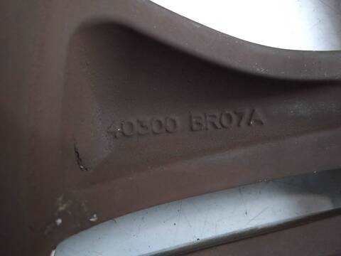 Foto 2ª: LLanta Aleacion Nissan Qashqai 1.6 DCI TD CAT 131CV 96KW [R9M406] (2012)