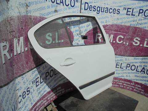 Foto 3ª: Puerta Trasera Derecha Skoda Octavia ACTIVE BERLINA 105CV 77KW [BJB] (2005)