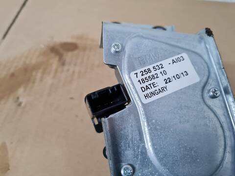 Foto 2ª: Motor Limpia Trasero Bmw Serie 1 114 116D 116CV 85KW [N47D20C] (2013)