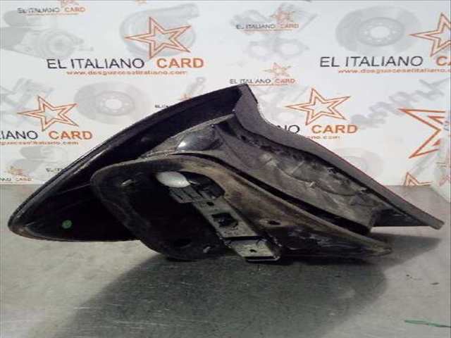 Foto 3ª: Piloto Trasero Derecho Mercedes Clase C 160 COUPE 129CV 95KW (2000)