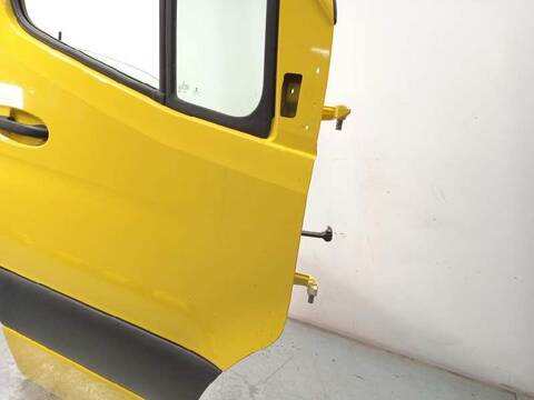 Foto 3ª: Puerta Delantera Derecha Mercedes Sprinter 419 CDI RWD 907.643 907.645 907.647) 190CV 140KW FURGONETA [654920] (2024)