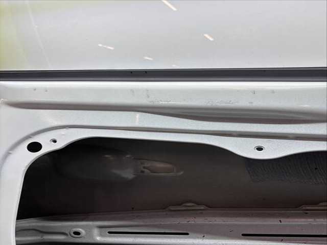 Foto 3ª: Puerta Delantera Izquierda Hyundai Tucson VERSION INDEFINIDA [D4HA] (2021)