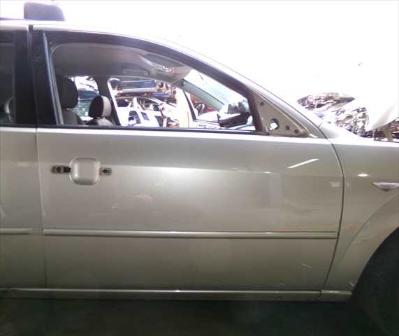 Puerta Delantera Derecha Ford Mondeo 2.0 TDCI 2000-2007