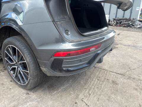 Foto 3ª: Paragolpes Trasero Audi Q5 2014 CV 150KW [DTPA] (2023)