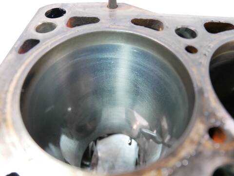 Foto 3ª: Bloque Motor Volkswagen Transporter 75 CV 55KW [AJA] (2000)