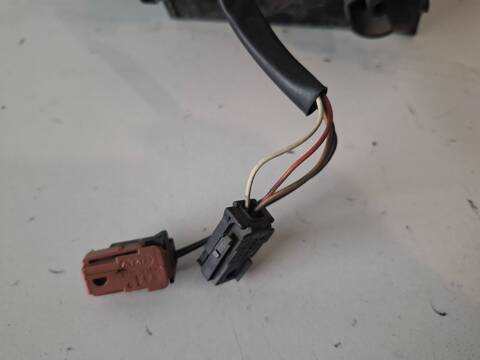 Foto 3ª: Retrovisor Izquierdo Citroen C3 8HZ (2005)