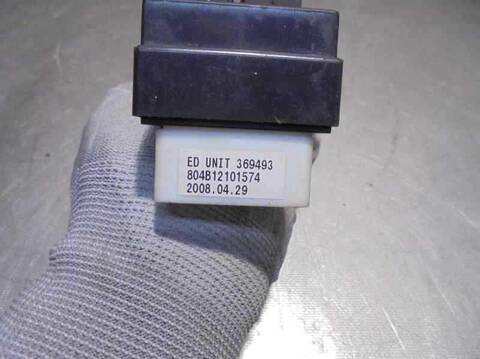 Foto 4ª: Botonera Elevalunas Kia Ceed 105CV 77KW (2009)