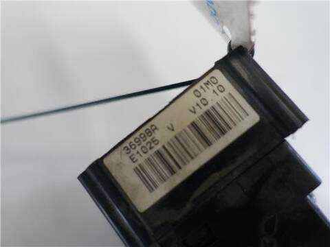 Foto 3ª: Mando Multifuncion Renault Scenic 1.9 DCI JA05 JA1F) 102CV 75KW I JA...) [F9Q 732] (2001)