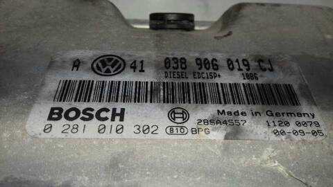 Foto 3ª: Centralita Motor ECU Volkswagen Golf BASICO BERLINA 116CV 85KW [AJM] (2003)