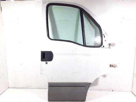 Foto 1ª: Puerta Delantera Derecha Iveco Daily 29 - L 11 CAJA CERRADA LARGO 106CV 78KW [814043B] (2002)