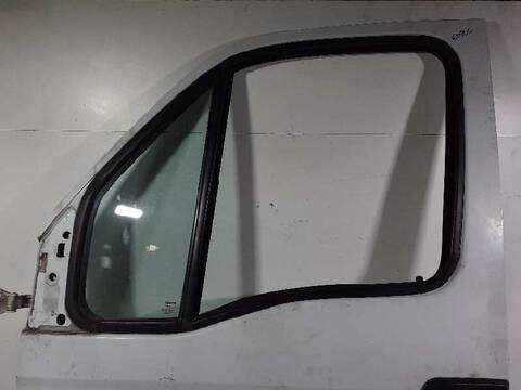 Foto 3ª: Puerta Delantera Izquierda Iveco Daily CAJA CERRADA GRAN ESPACIO 35C... BATALLA 3300 126CV 93KW [F1AE0481] (2010)