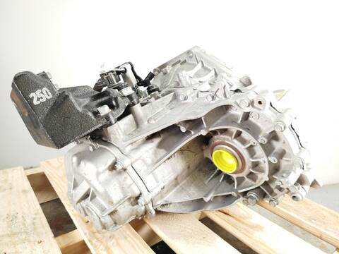 Foto 2ª: Caja Cambios Hyundai i20 1.0 T-GDI HYBRID 48V 101CV 74KW [G3LE] (2024)