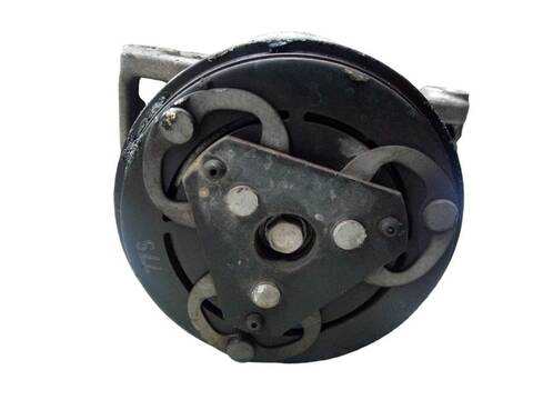 Foto 3ª: Compresor Aire Acondicionado Dacia Sandero 1.5 DCI 75 - BLUE DCI 75 B8JW B8M4 B8AH B8M7 B8M6) (2012)