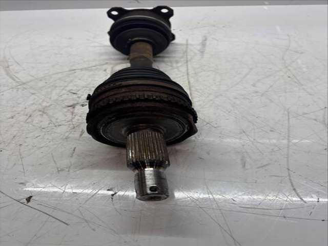 Transmision Delantera Izquierda Mitsubishi L200 167 CV 123KW