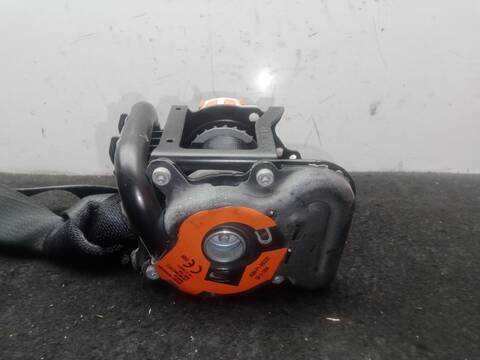 Foto 3ª: Cinturón Delantero Derecho Nissan Qashqai 1.5 DCI 110CV 81KW [K9K646] (2017)