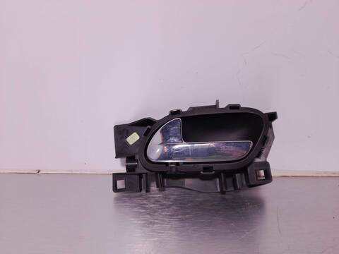 Maneta Interior Delantera Izquierda Peugeot 207 XS 109CV 80KW