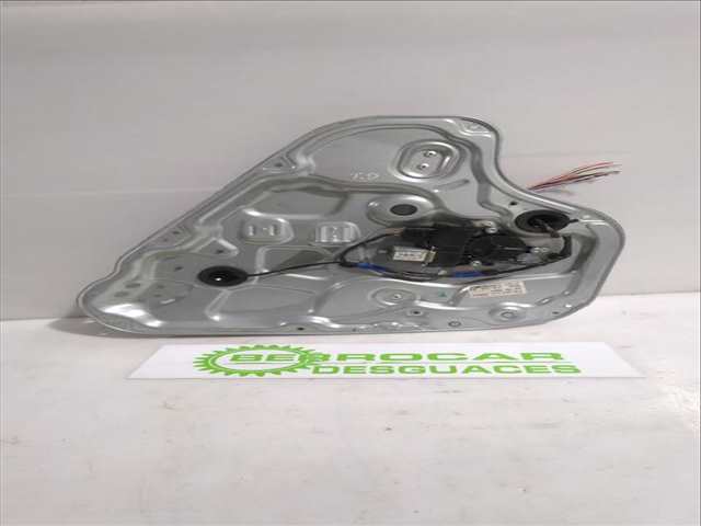 Elevalunas Manual Trasero Derecho Hyundai i30 1.6 CRDI 90CV 66KW
