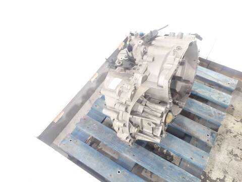 Foto 2ª: Caja Cambios Volvo S40 1.9 DIESEL CAT BERLINA 116CV 85KW (2001)