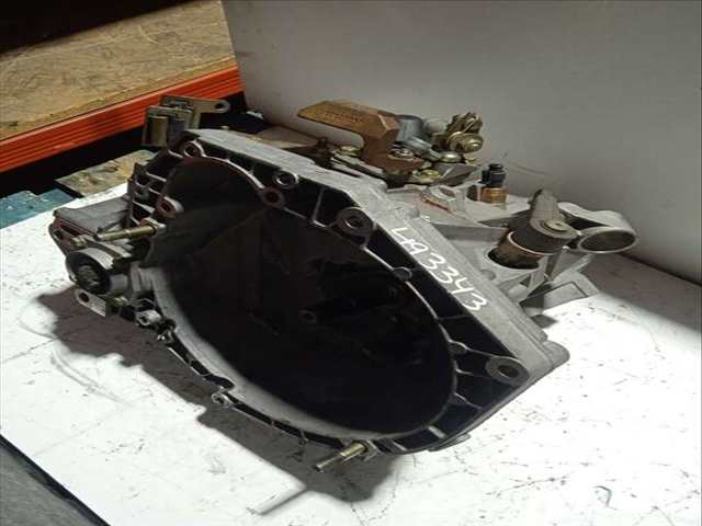 Foto 2ª: Caja Cambios Alfa Romeo 156 1.9 JTD CAT 116CV 85KW [937A2000] (2001)