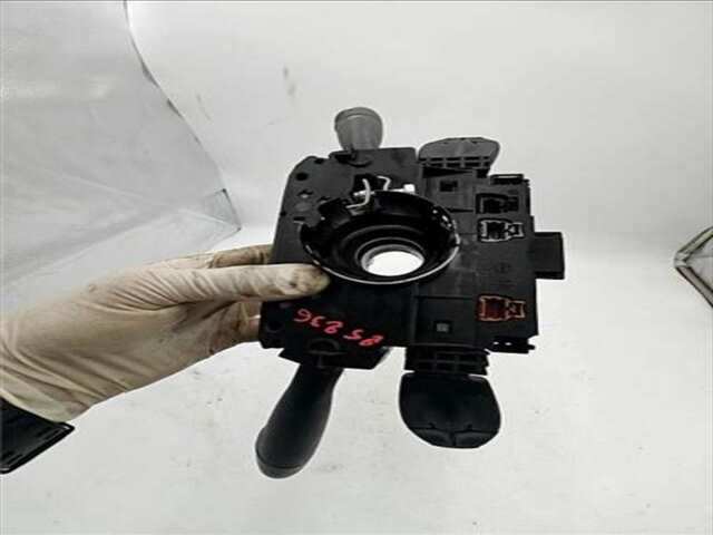 Foto 1ª: Mando Multifuncion Peugeot 308 1.6 SPORT [1.6 LTR. - 80 KW HDI FAP CAT (9HZ - DV6TED4)] [9HZ / DV6TED4]