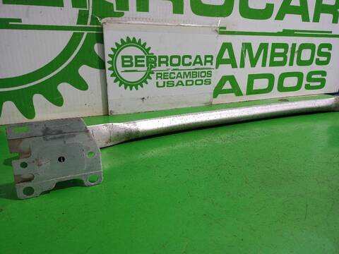 Foto 2ª: Refuerzo Paragolpes Trasero Renault Scenic XMOD BOSE 132CV [H5F 404  H5F 408] (2009)