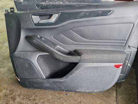 Foto 1ª: Tapizados Cartoneras Ford Focus ST-LINE 155CV 114KW [M0DC] (2024)