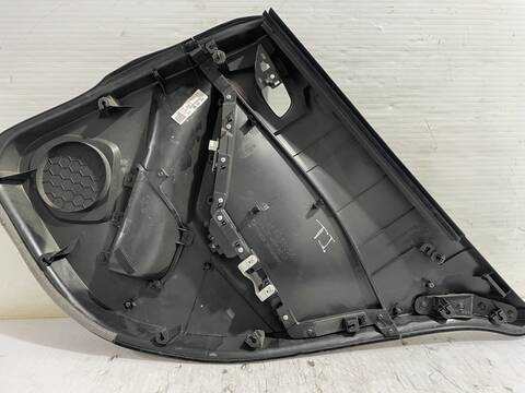 Foto 3ª: Tapizados Cartoneras Mazda 3 CENTER-LINE 150CV 110KW [SHY6, SHY4] (2014)