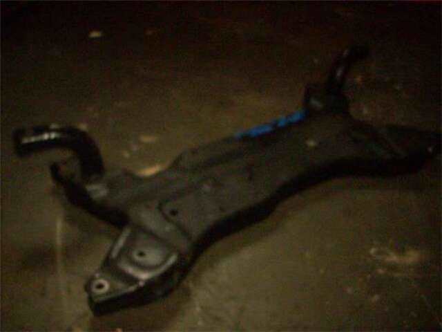 Foto 3ª: Cuna de Motor Mitsubishi Lancer 2.0 INFORM [2.0 LTR. - 103 KW DI-D CAT] [BWC]