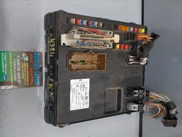 Foto 1ª: Caja Reles Fusibles Ford Transit 2.2 D [D-QVFA] (2007)