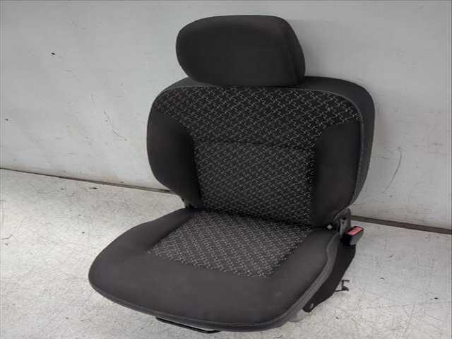 Foto 2ª: Asiento Delantero Derecho Renault Kangoo 1.5 DCI 90 FW0G FW05 FW08 FW11) 90CV [K9K 808 K9K 608 K9K 628] (2008)
