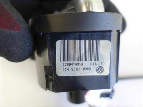 Foto 3ª: Mando Multifuncion Volkswagen Golf 1.6 ADVANCE 105CV 77KW [CAYC] (2010)