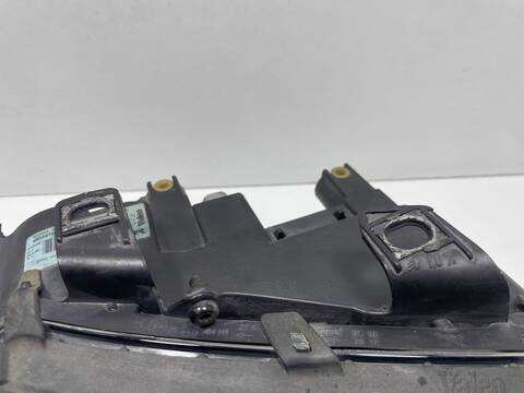 Foto 2ª: Faro Derecho Audi A4 ALT BERLINA (2002)