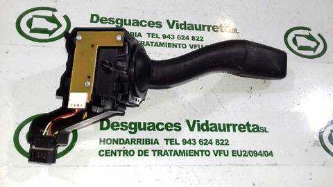 Foto 2ª: Mando Multifuncion Audi A3 2.0 TDI S LINE 103KW) 140CV [CFFB] (2011)