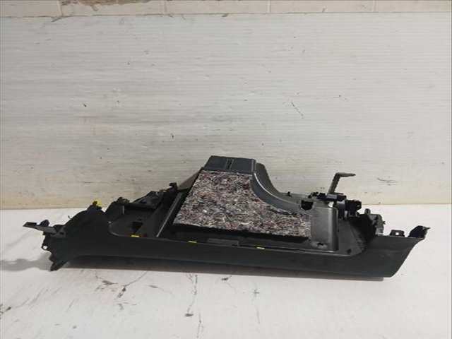 Foto 3ª: Guantera Peugeot Rifter 1.5 BLUEHDI 100 102CV [YHT (DV5RCF) YHY (DV5RD)] (2018)