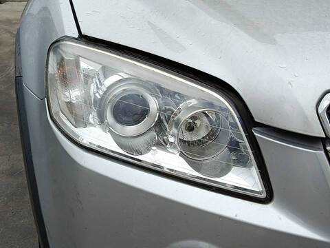 Faro Derecho Chevrolet Captiva Z24SED