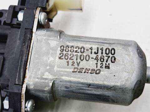 Foto 2ª: Elevalunas Eléctrico Delantero Derecho Hyundai i20 1.2 CAT 78CV 57KW [G4LA] (2011)
