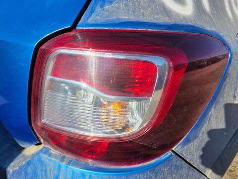 Piloto Trasero Derecho Dacia Sandero STEPWAY AMBIANCE 90CV 66KW
