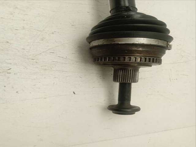 Foto 2ª: Transmision Delantera Izquierda Audi A4 1.8 20V TURBO BERLINA 150CV 110KW (2001)