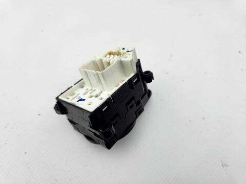 Foto 3ª: Mando Retrovisor Hyundai i40 STYLE 141CV 104KW [D4FD] (2015)