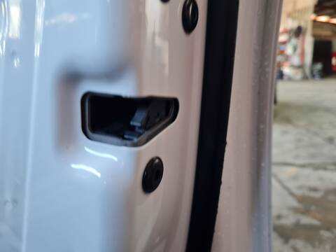 Cerradura Puerta Delantera Derecha Skoda Superb ACTIVE 150CV 110KW