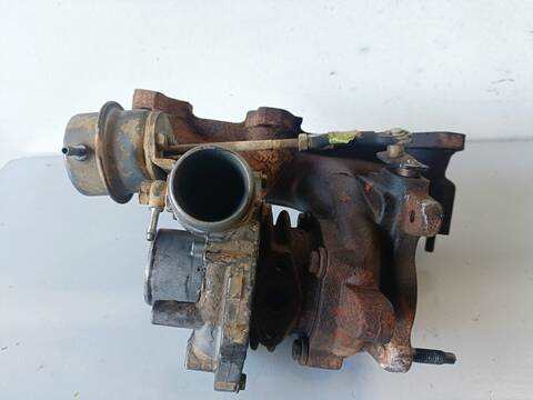 Foto 2ª: Turbocompresor Volkswagen Polo ADVANCE 1.4 TDI DPF 80CV (2001)