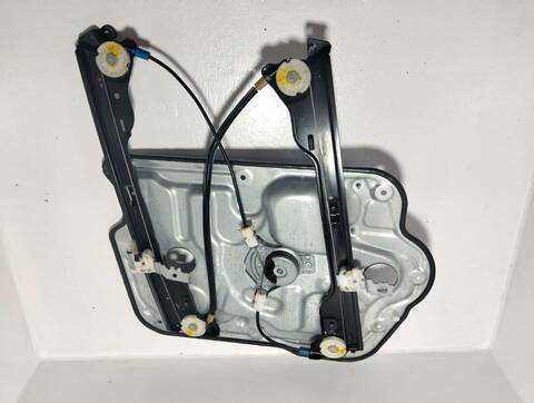 Foto 3ª: Elevalunas Eléctrico Delantero Derecho Nissan Qashqai ACENTA 2 DCI TD CAT 150CV [M9R] (2008)